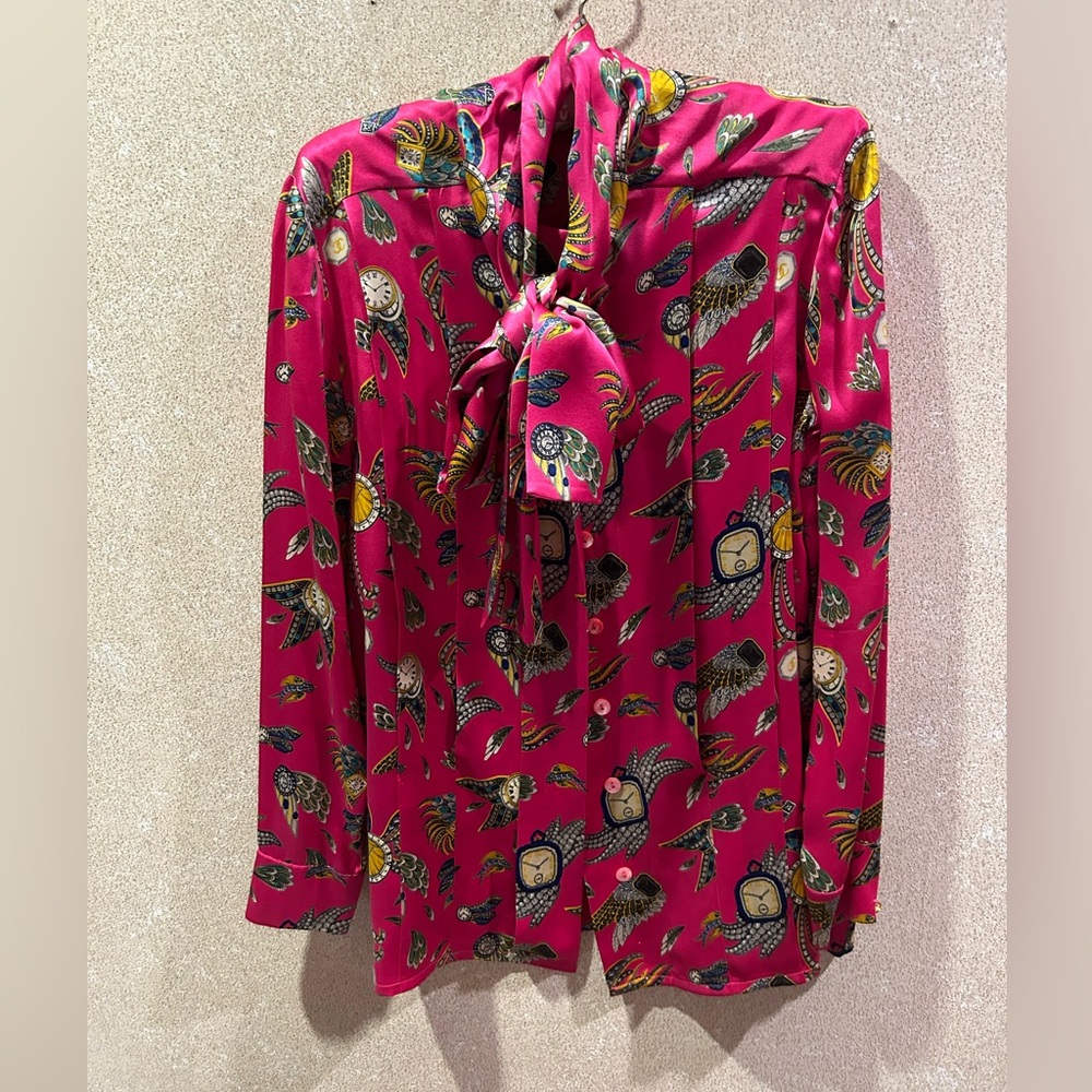 Vintage Chanel FR 40 Clocks Jewels Silk Blouse new wo Tags